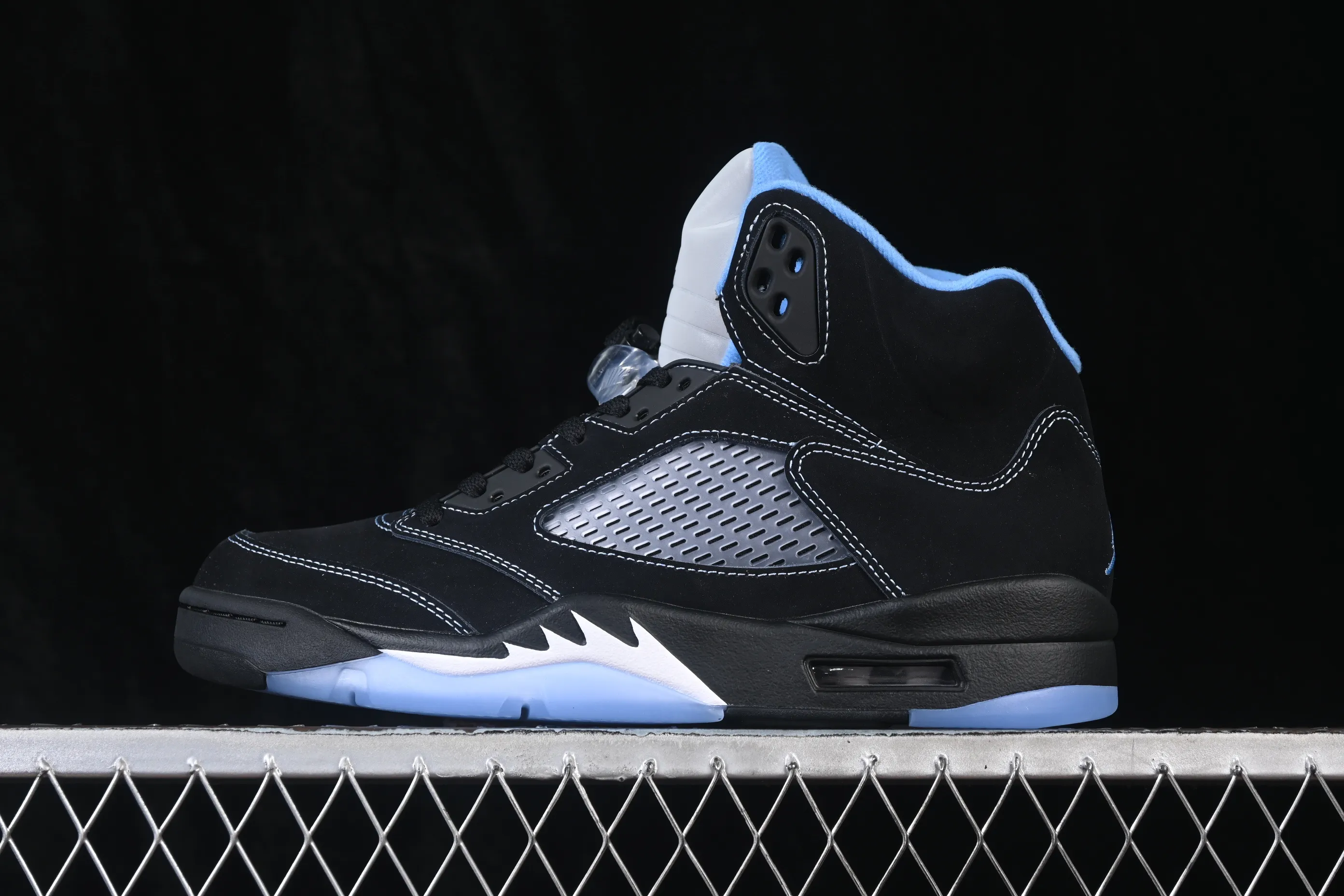 All categories Air Jordan Jordan series basketball shoes Air Jordan 5 OG version Air Jordan 5 Retro "Black University Blue" AJ5 Joe 5 University Blue DD0587-008